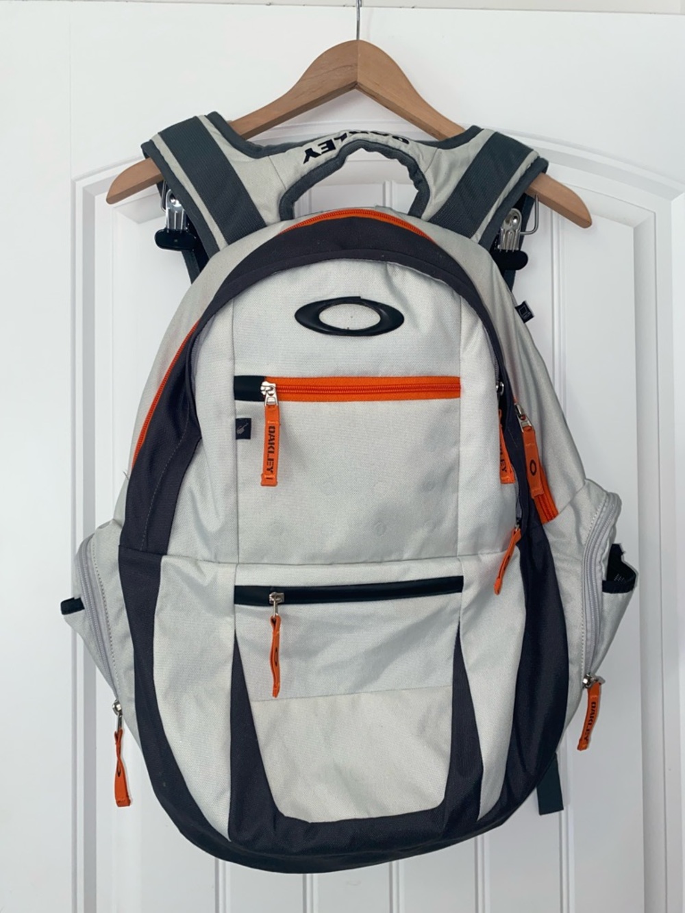 Oakley White, Gray & Orange Men’s Backpack